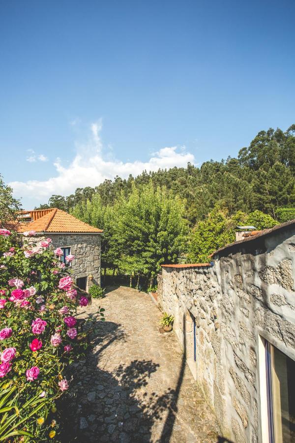 Albergue Out Of Town Castelo de Paiva Exterior foto